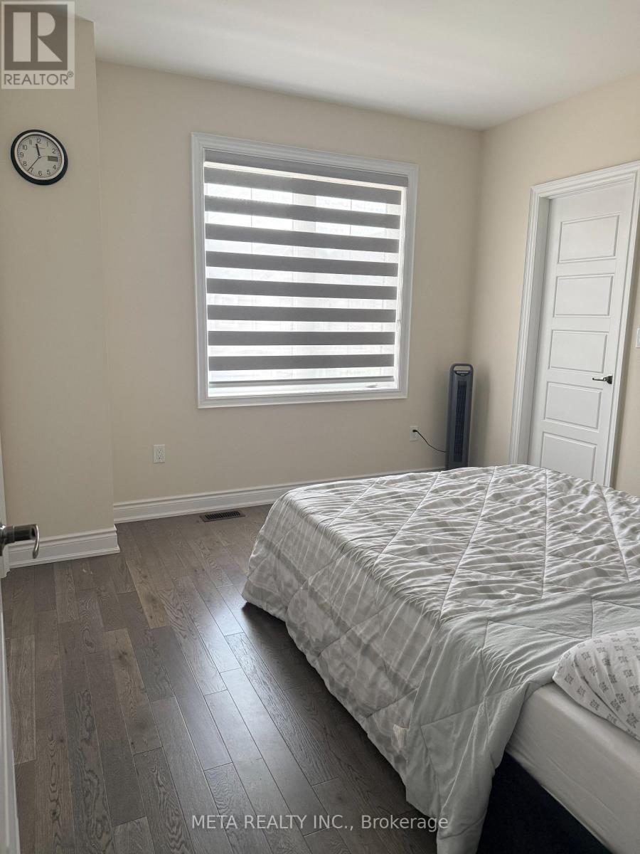 1246 Pondside Trail, Oakville, Ontario  L6M 5M7 - Photo 15 - W13851478