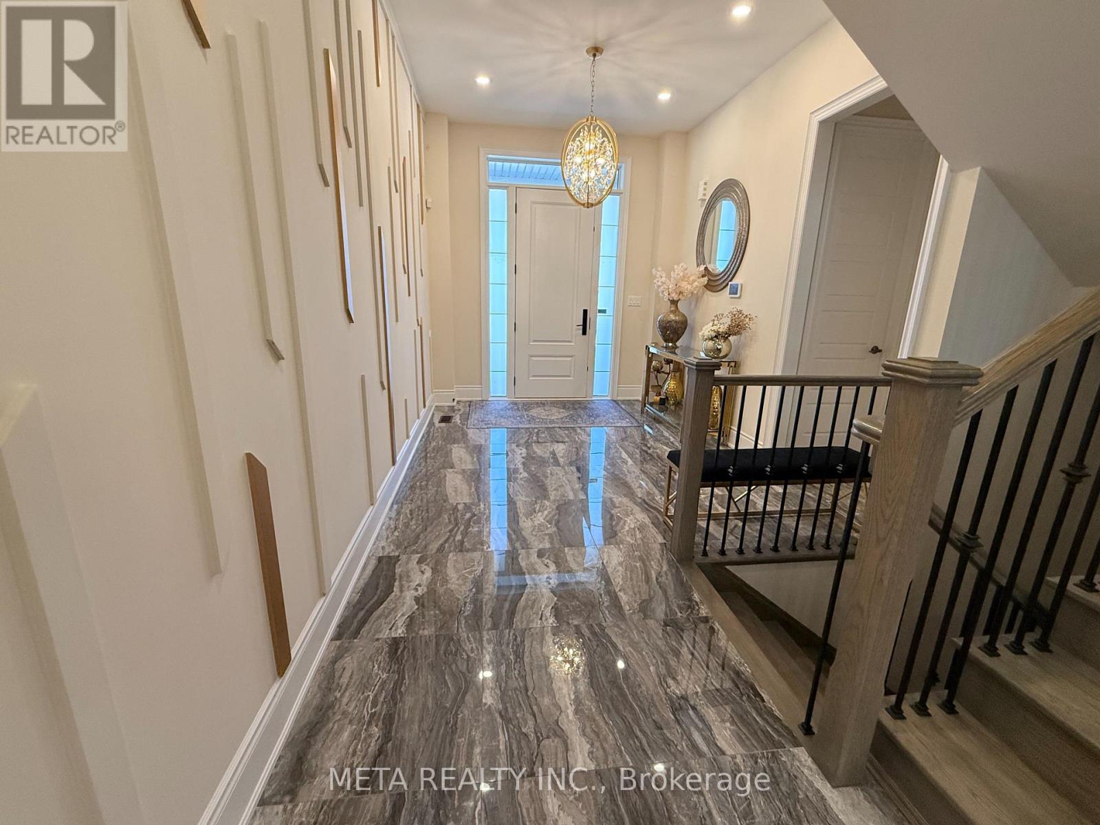 1246 Pondside Trail, Oakville, Ontario  L6M 5M7 - Photo 7 - W13851478