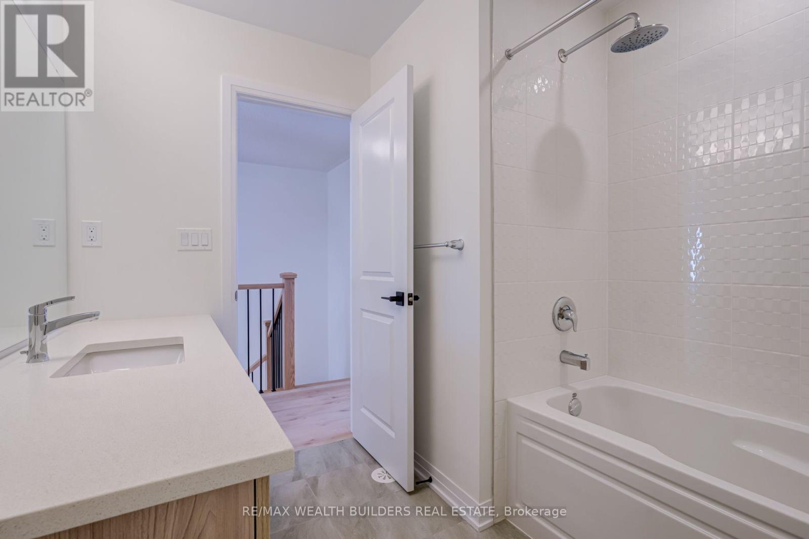 6 Thornbird Crescent, Brampton, Ontario  L6V 3N5 - Photo 32 - W13851492