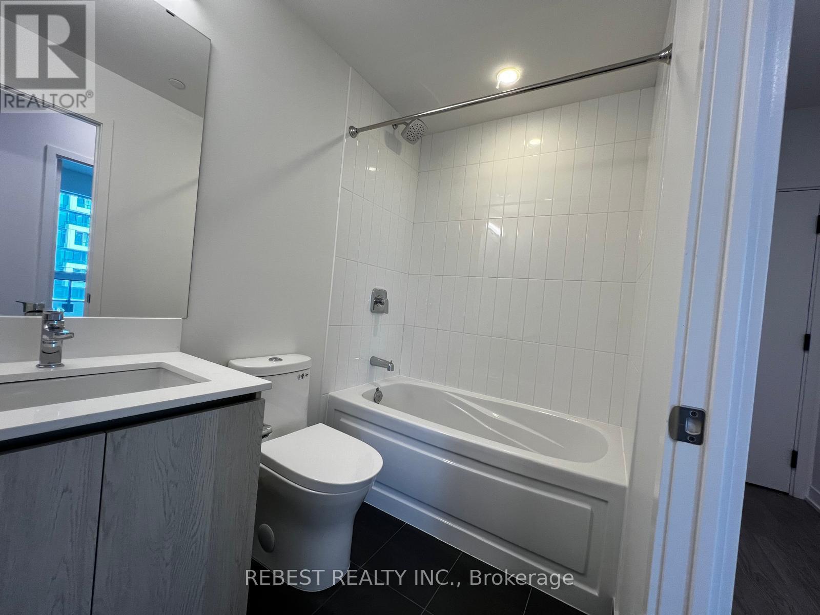 1704 - 209 Steeles Avenue W, Brampton, Ontario  L6Y 0B5 - Photo 12 - W13851516