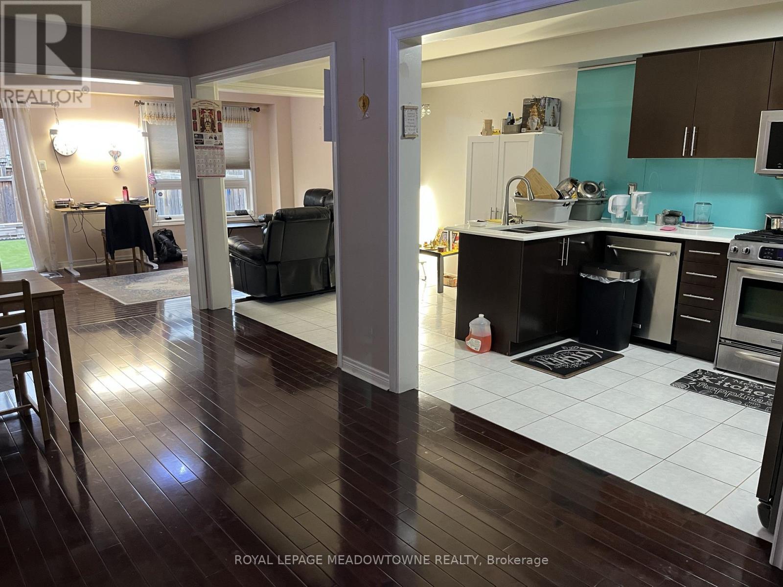 1240 Costigan Road, Milton, Ontario  L9T 0Y9 - Photo 2 - W13851576