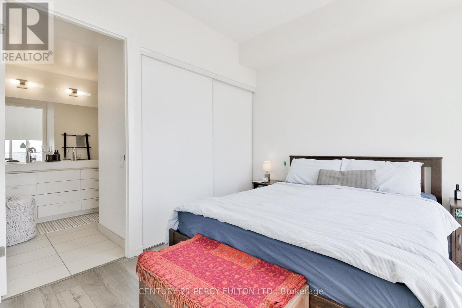 Ph3505 - 105 The Queensway Avenue, Toronto, Ontario  M6S 5B5 - Photo 16 - W13851586