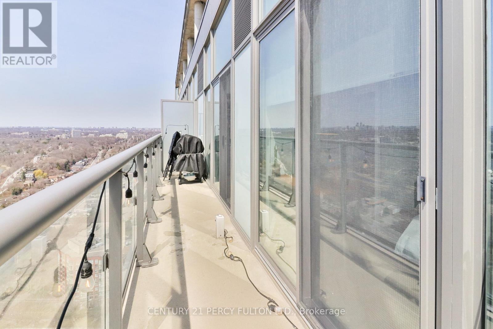 Ph3505 - 105 The Queensway Avenue, Toronto, Ontario  M6S 5B5 - Photo 18 - W13851586