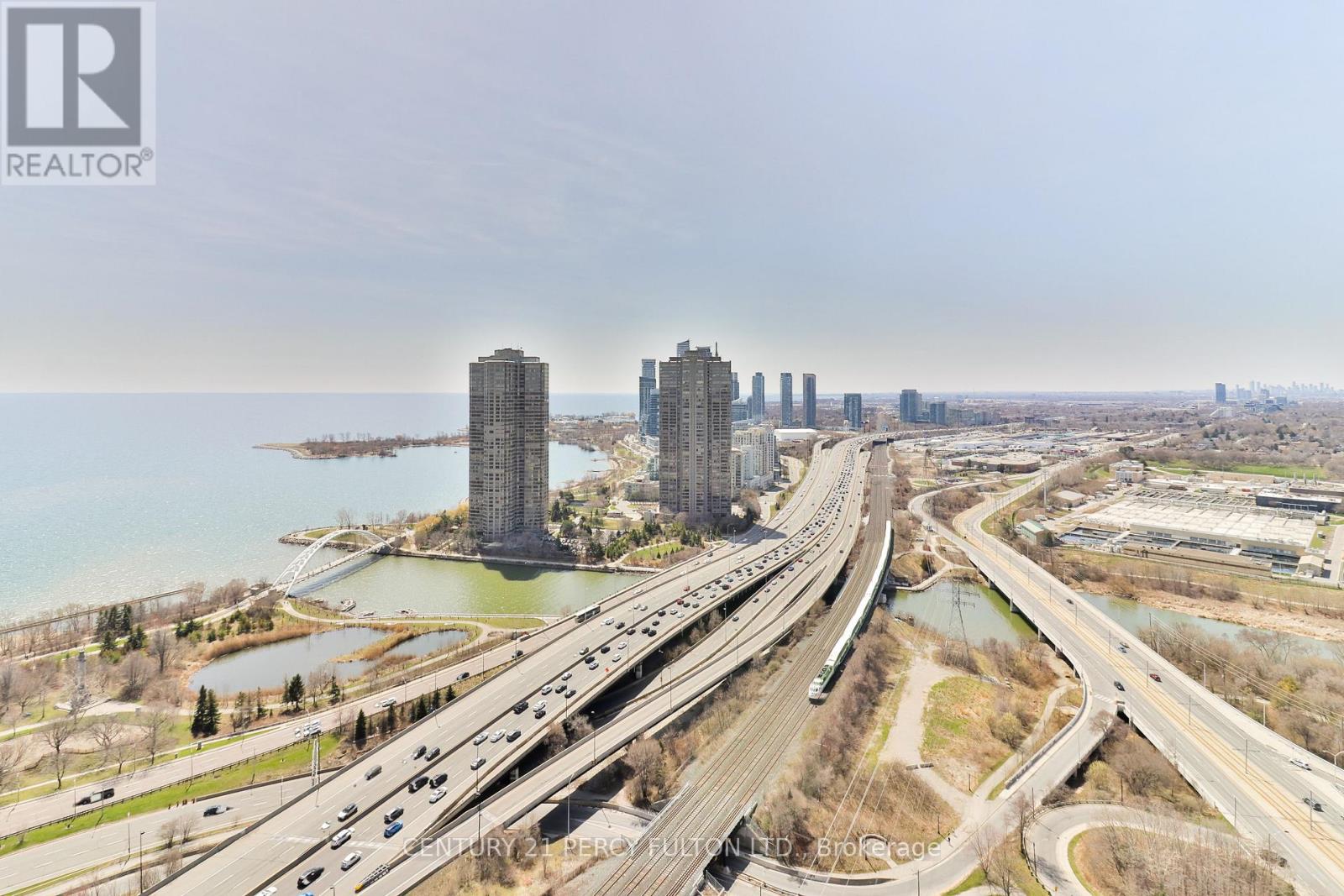 Ph3505 - 105 The Queensway Avenue, Toronto, Ontario  M6S 5B5 - Photo 20 - W13851586