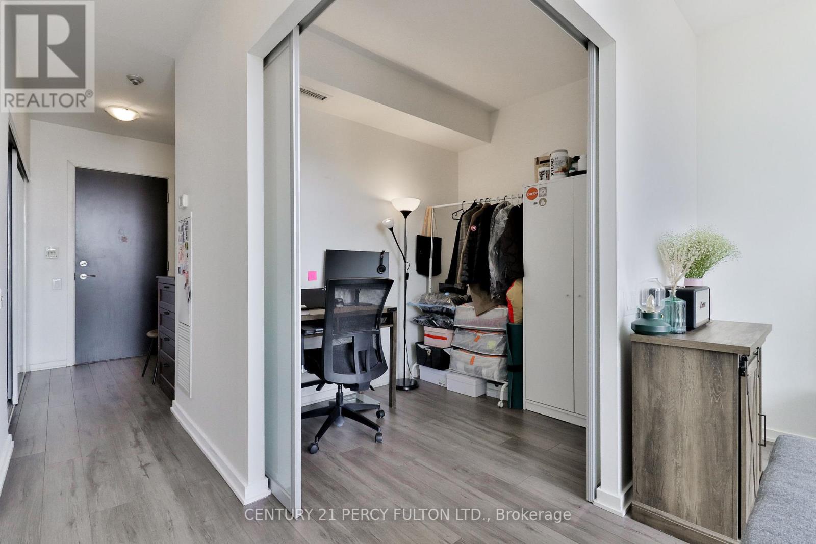 Ph3505 - 105 The Queensway Avenue, Toronto, Ontario  M6S 5B5 - Photo 5 - W13851586
