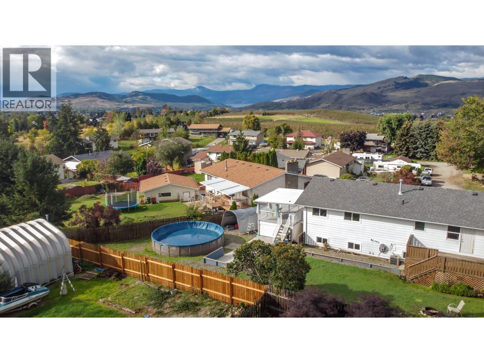 5723 Richards Crescent