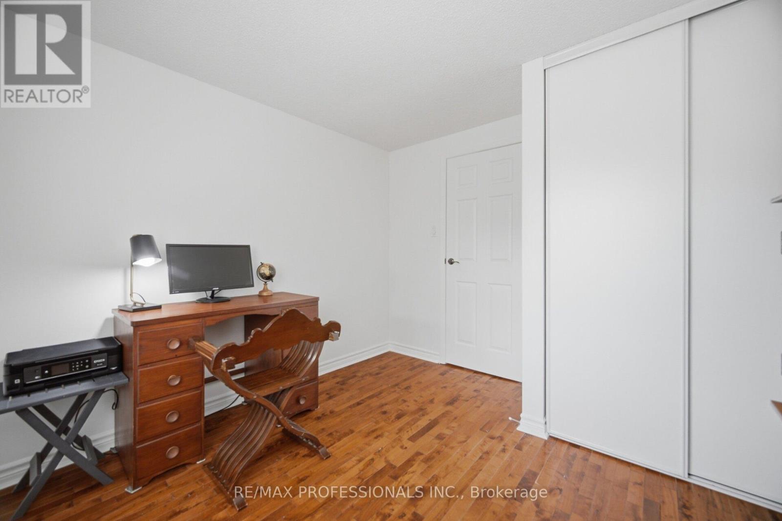 6081 Fullerton Crescent, Mississauga, Ontario  L5N 3A3 - Photo 32 - W13848910