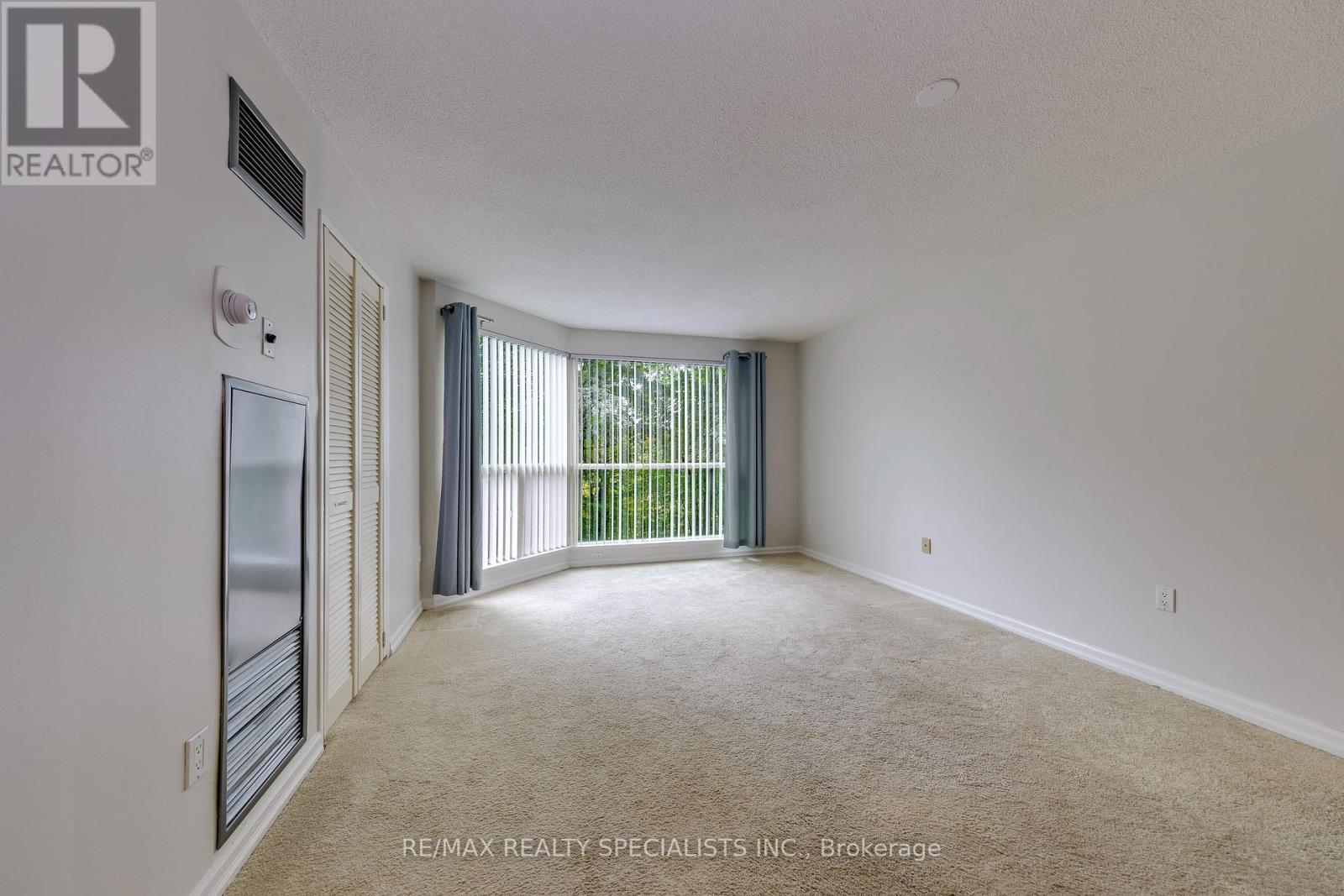 212 - 2155 Burnhamthorpe Road W, Mississauga, Ontario  L5L 5P4 - Photo 17 - W13851360