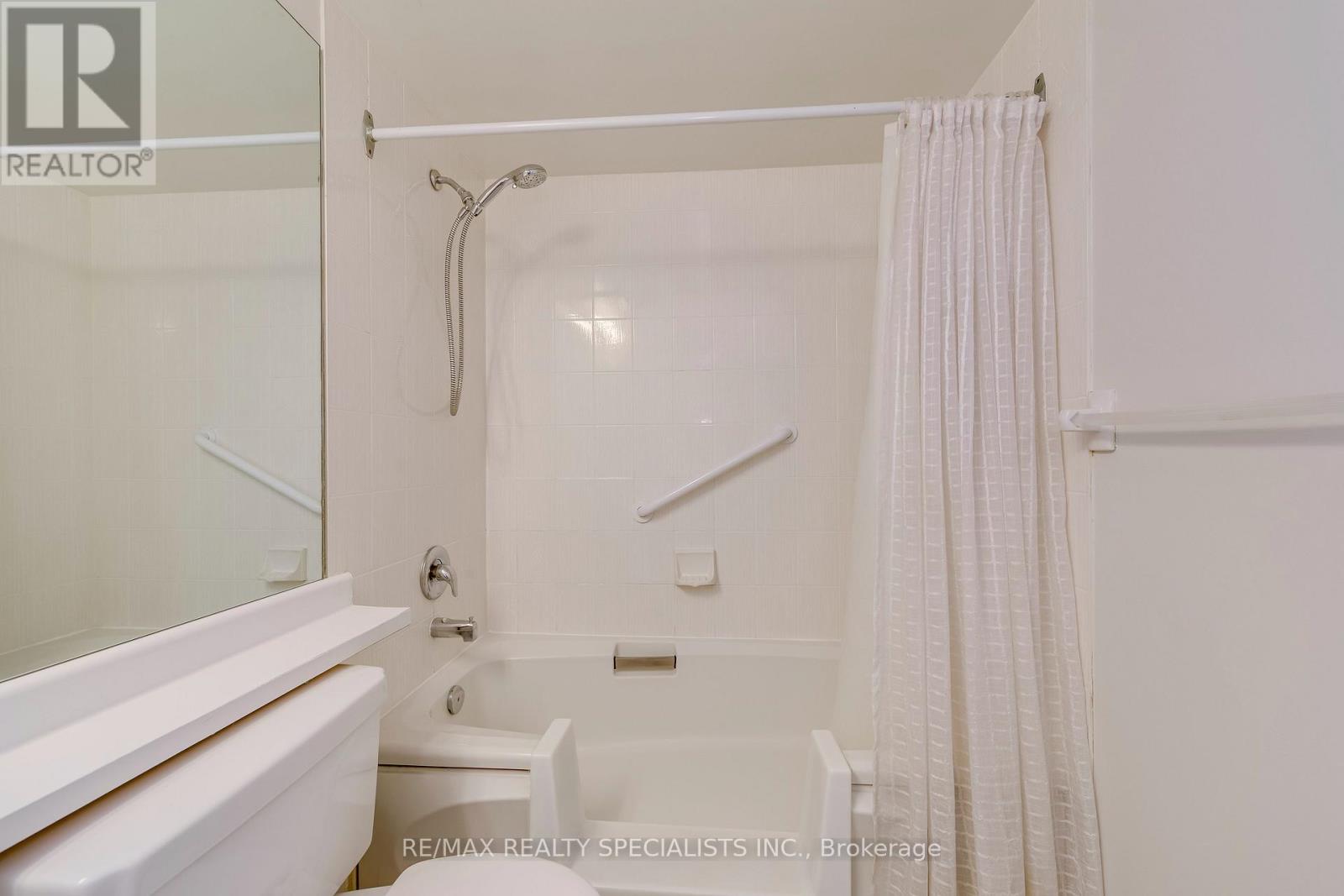 212 - 2155 Burnhamthorpe Road W, Mississauga, Ontario  L5L 5P4 - Photo 32 - W13851360