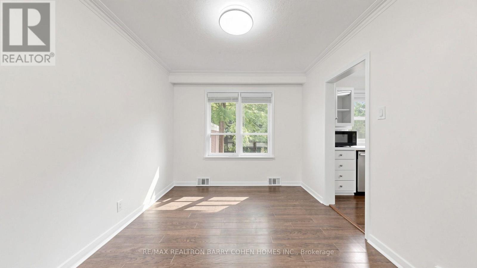3 Greengate Road, Toronto, Ontario  M3B 1E7 - Photo 11 - C13604650