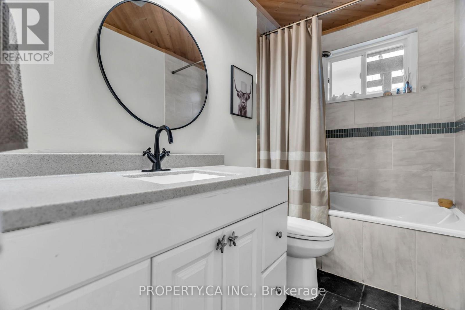 833 Krosno Boulevard, Pickering, Ontario  L1W 1H1 - Photo 29 - E13851058