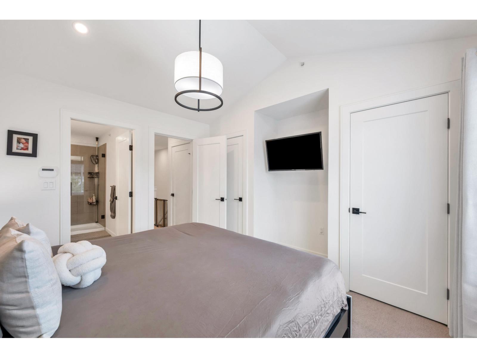 104 7967 197 STREET