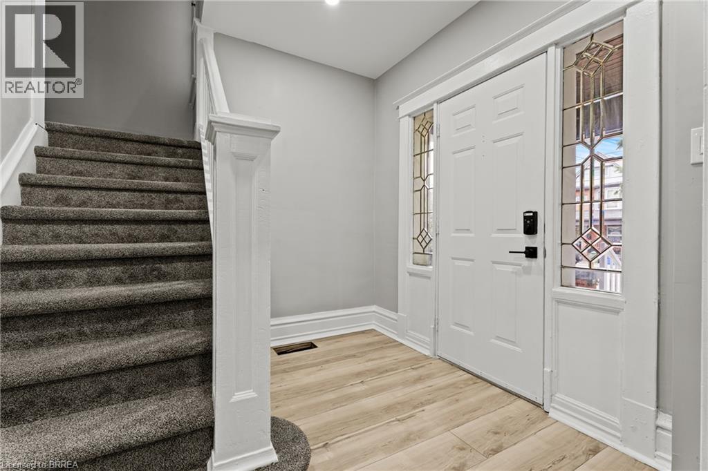 88 Gage Avenue S, Hamilton, Ontario  L8M 3C9 - Photo 5 - 40868208