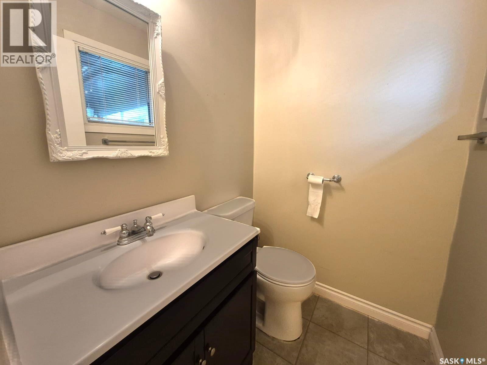 64 Clarewood Crescent, Yorkton, Saskatchewan  S3N 2V2 - Photo 24 - SK050005