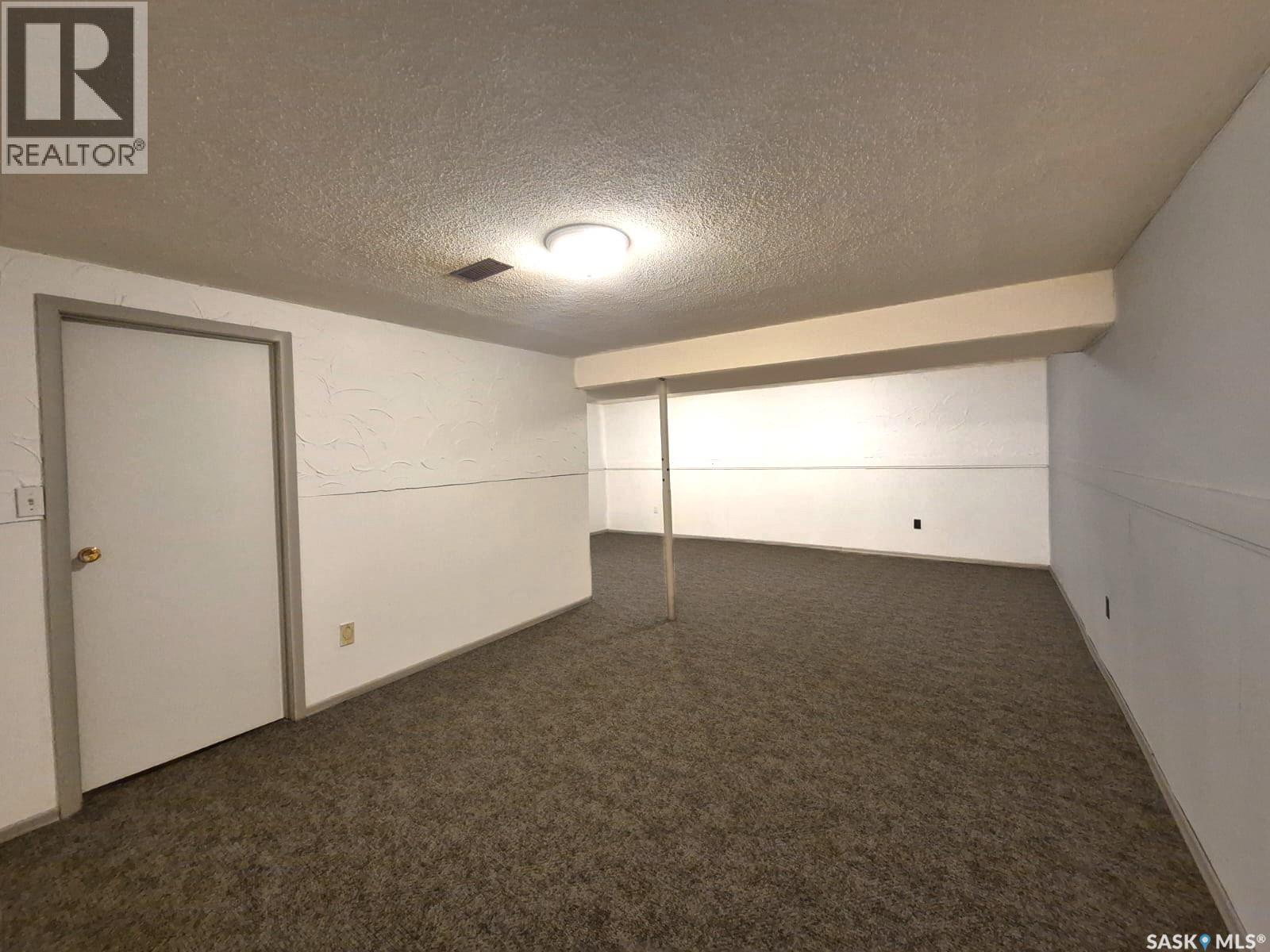 64 Clarewood Crescent, Yorkton, Saskatchewan  S3N 2V2 - Photo 30 - SK050005