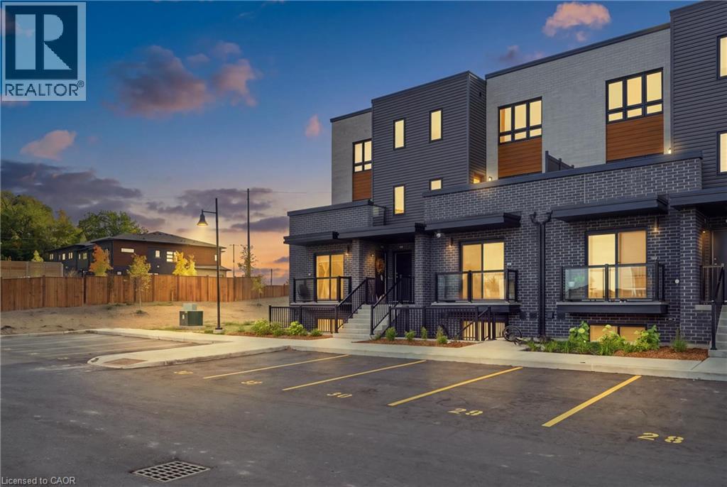 235 Chapel Hill Drive Unit# 31, Kitchener, Ontario  N2R 1N3 - Photo 40 - 40868100