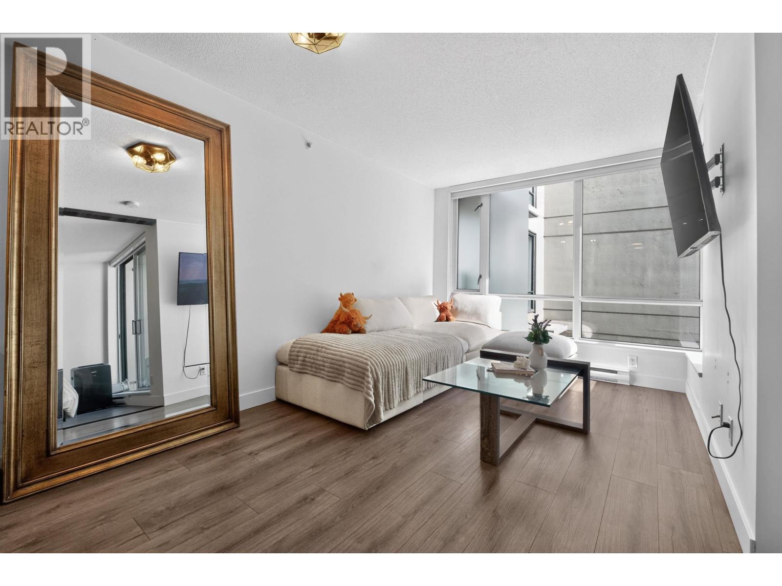 312 1082 Seymour Street, Vancouver, British Columbia  V6B 1X9 - Photo 3 - R3169195