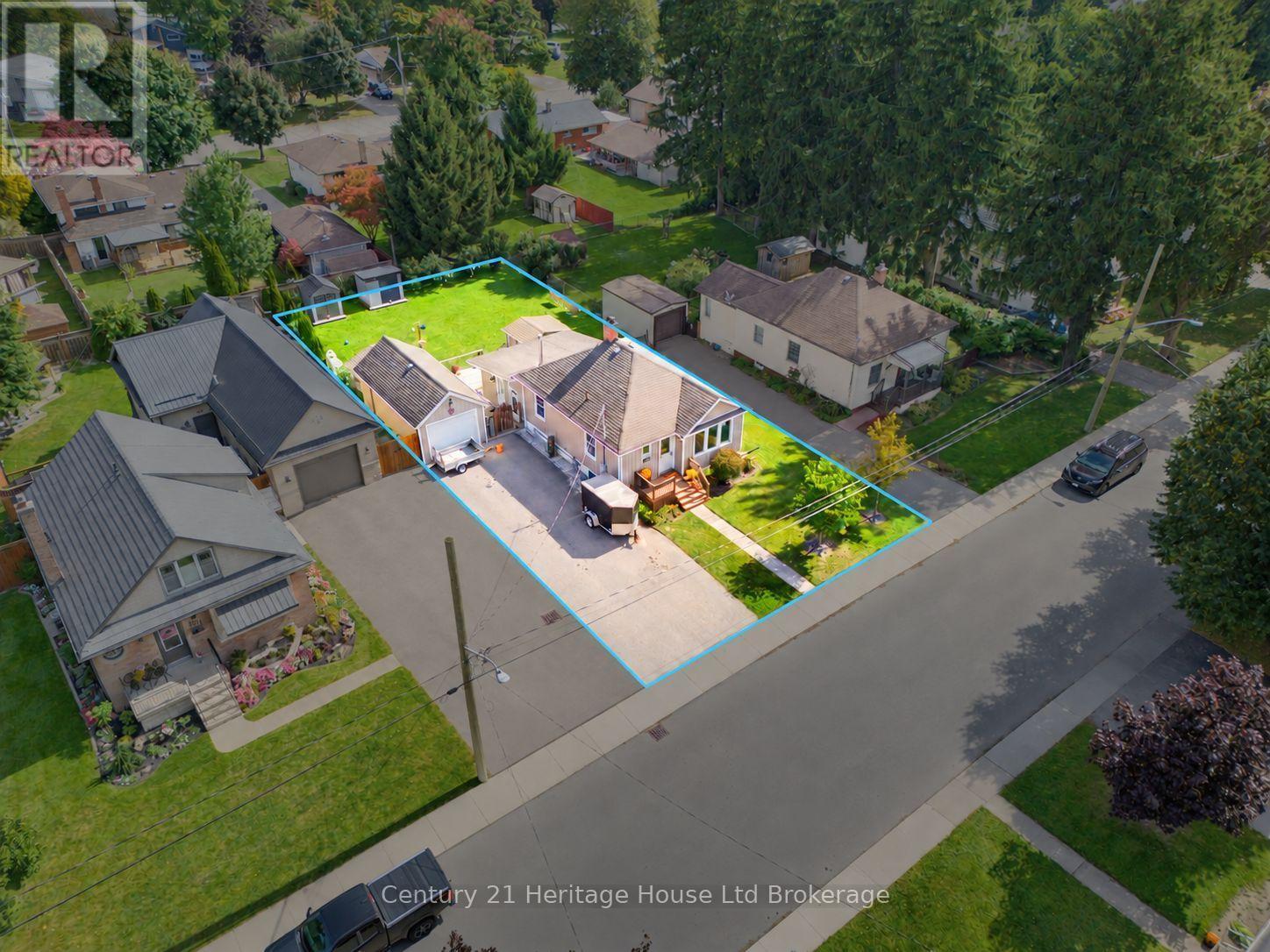 164 Sydenham Street, Woodstock, Ontario  N4S 7B6 - Photo 2 - X13841202