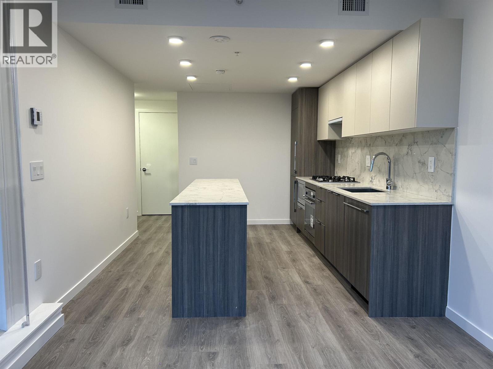 806 10333 133 STREET