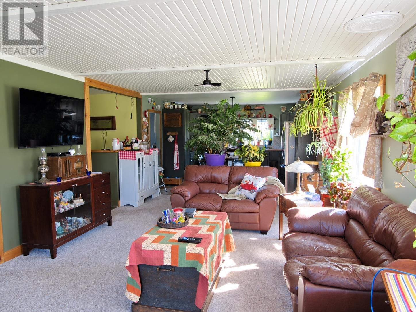 76 Chiblow Lake Rd, Iron Bridge, Ontario  P0R 1H0 - Photo 17 - SM262636