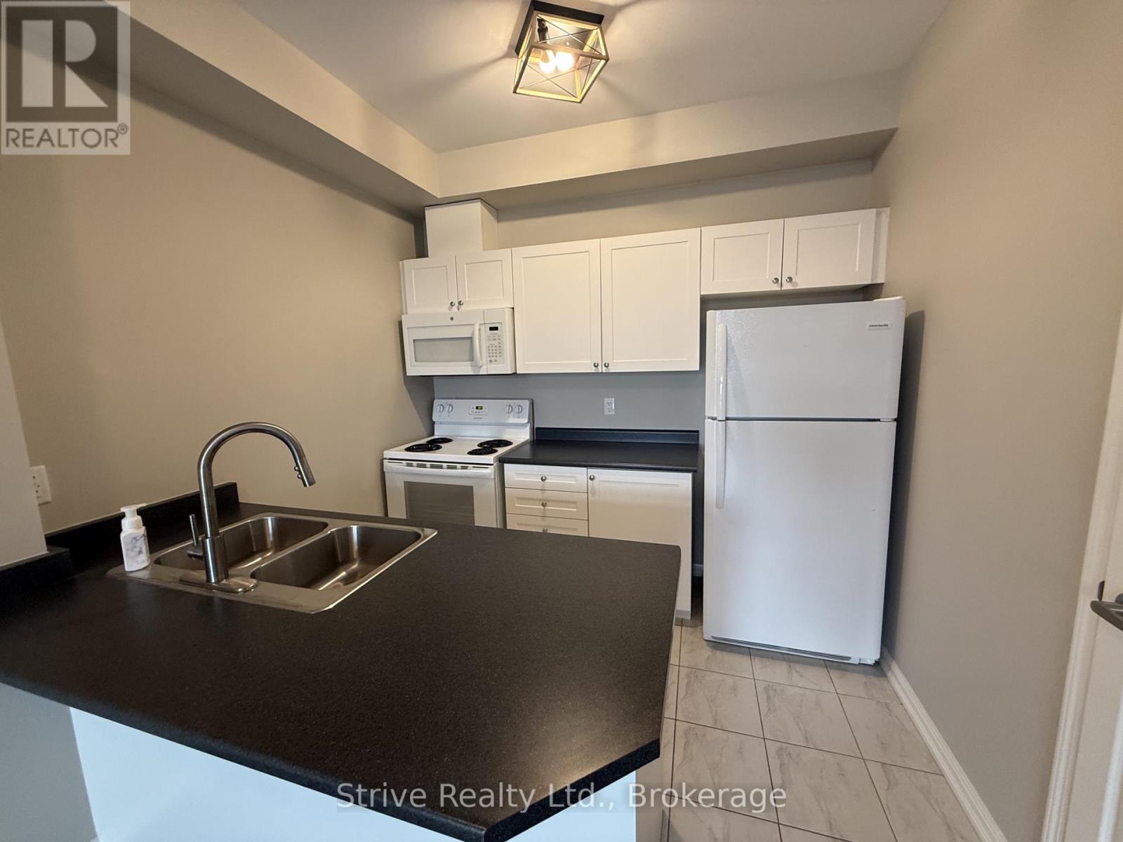 80 Aspen Springs Drive, Clarington, Ontario  L1C 0V4 - Photo 10 - E13851732