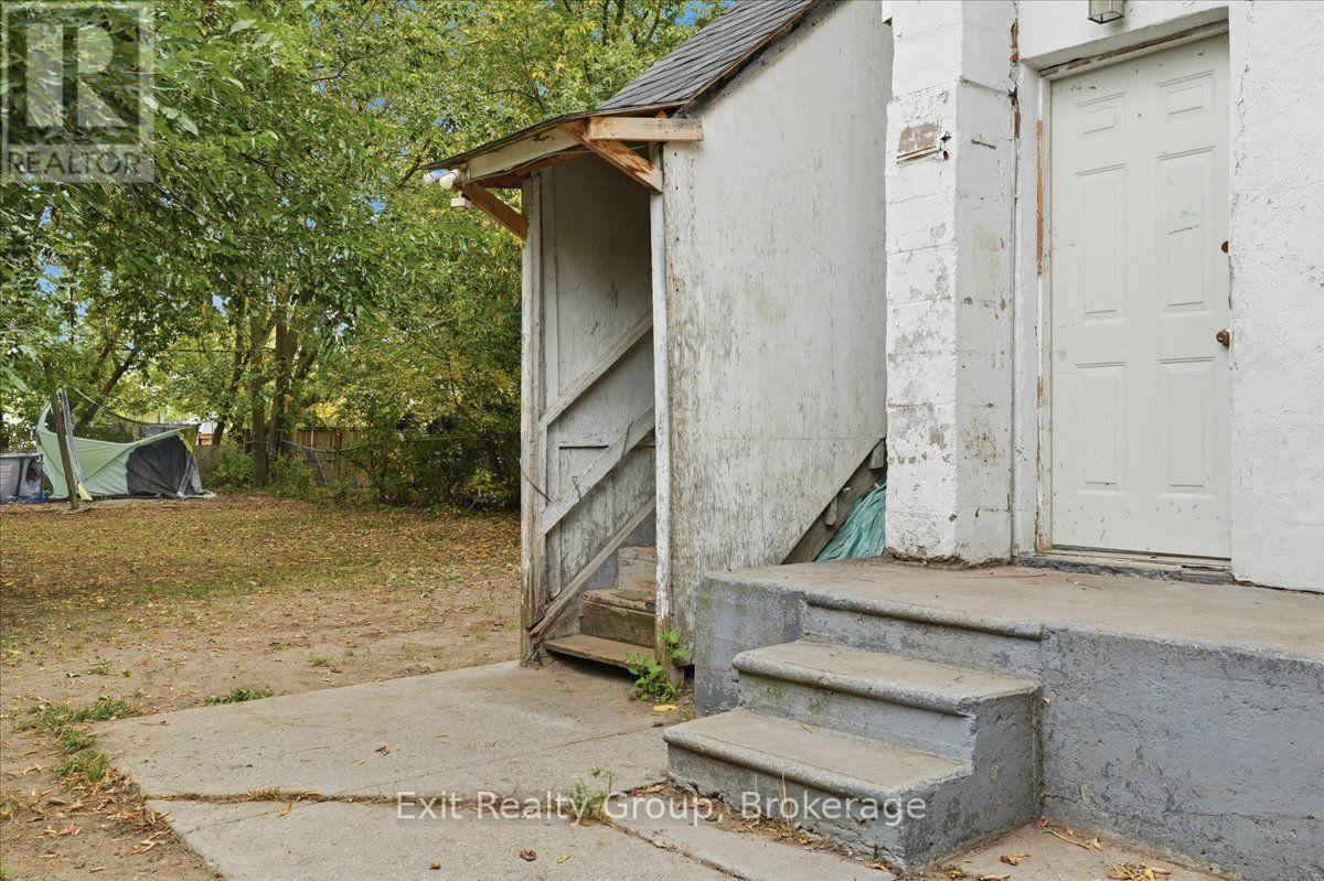 167 Marmora Street, Quinte West, Ontario  K8V 2J7 - Photo 36 - X13851784