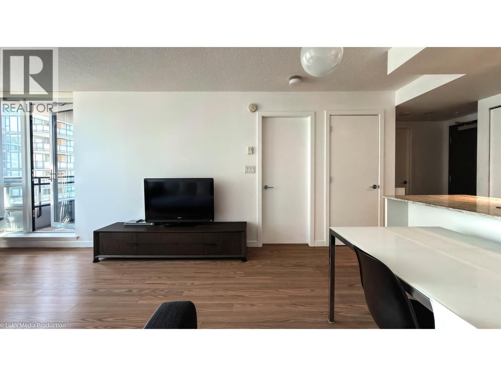1105 3111 CORVETTE WAY