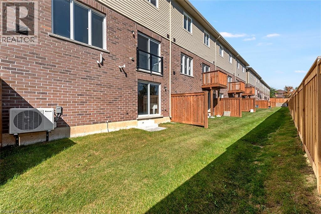 205 Thames Way Unit# 12, Mount Hope, Ontario  L0R 1W0 - Photo 17 - 40867742