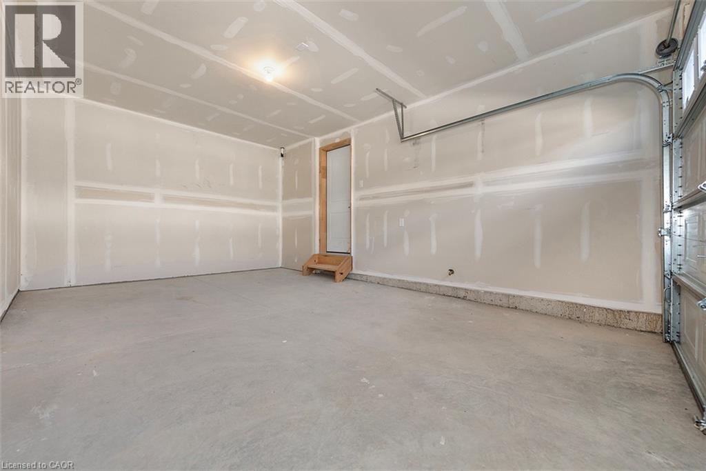 205 Thames Way Unit# 12, Mount Hope, Ontario  L0R 1W0 - Photo 10 - 40867742