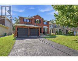 636 MERKLEY DRIVE, Ottawa, Ontario