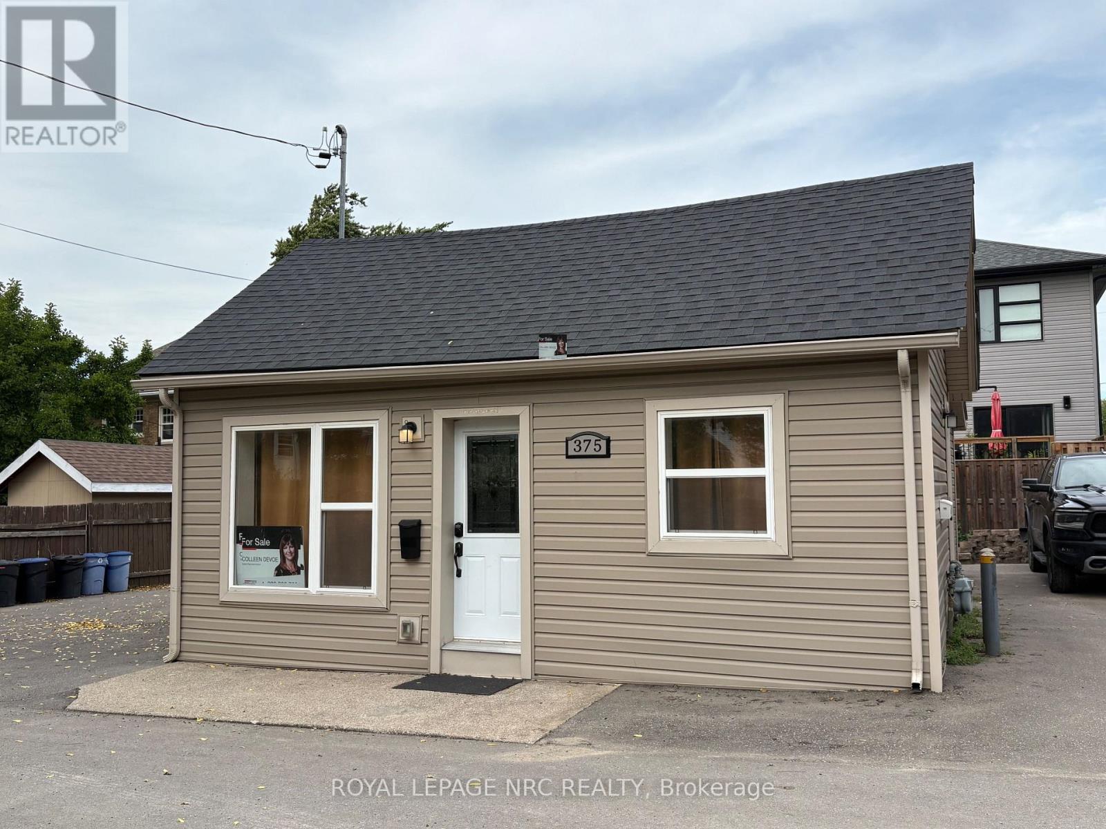 375 Glendale Avenue W, St. Catharines (Secord Woods), Ontario  L2T 1B9 - Photo 2 - X13851684