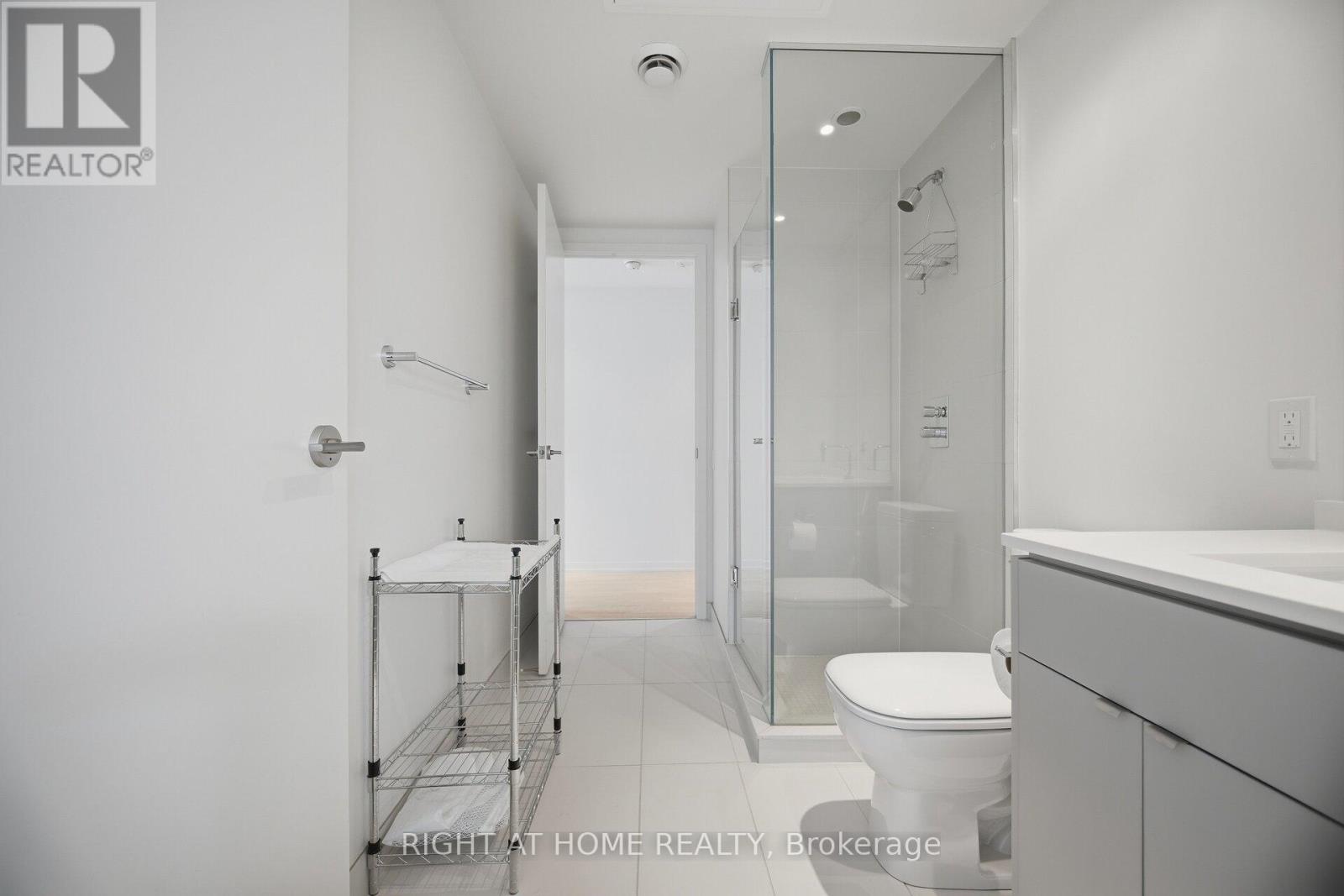 1407 - 60 Colborne Street, Toronto, Ontario  M5E 0B7 - Photo 18 - C13851654