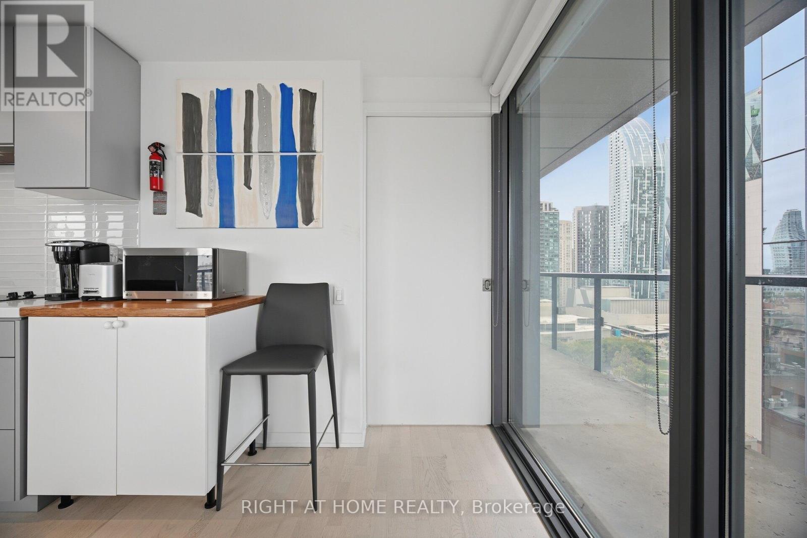 1407 - 60 Colborne Street, Toronto, Ontario  M5E 0B7 - Photo 21 - C13851654