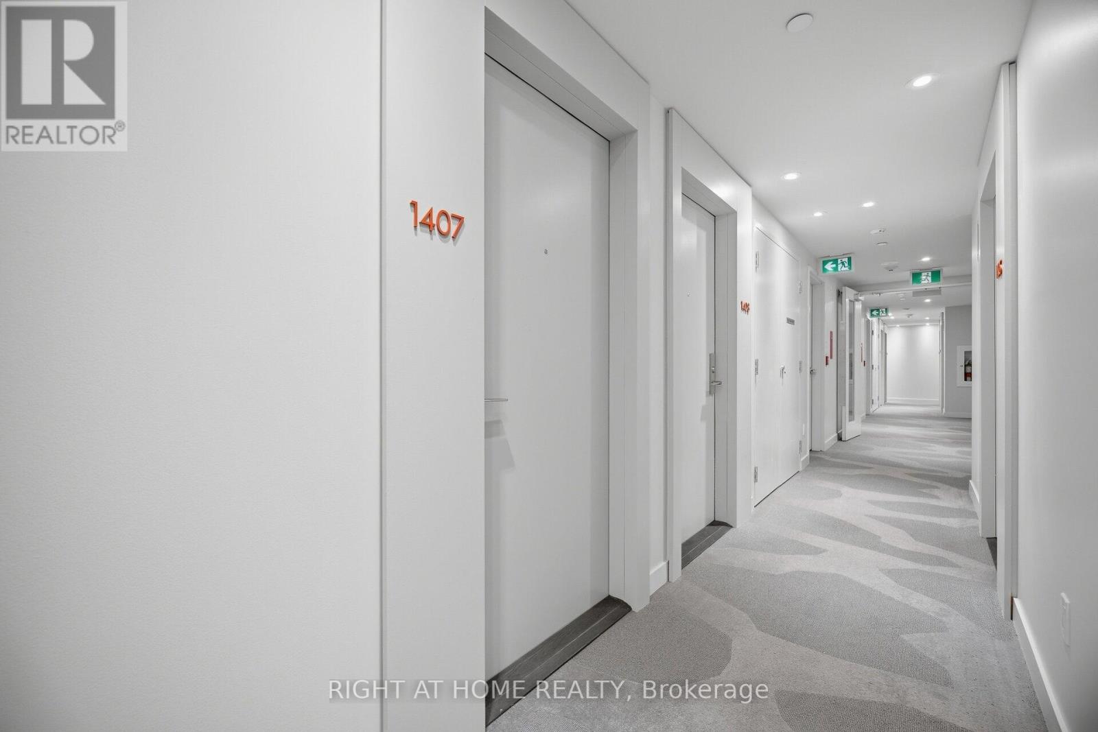 1407 - 60 Colborne Street, Toronto, Ontario  M5E 0B7 - Photo 7 - C13851654