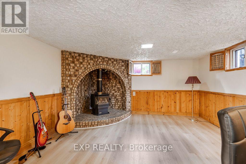 297 Linden Street, Oshawa (Donevan), Ontario  L1H 6R3 - Photo 22 - E13851680