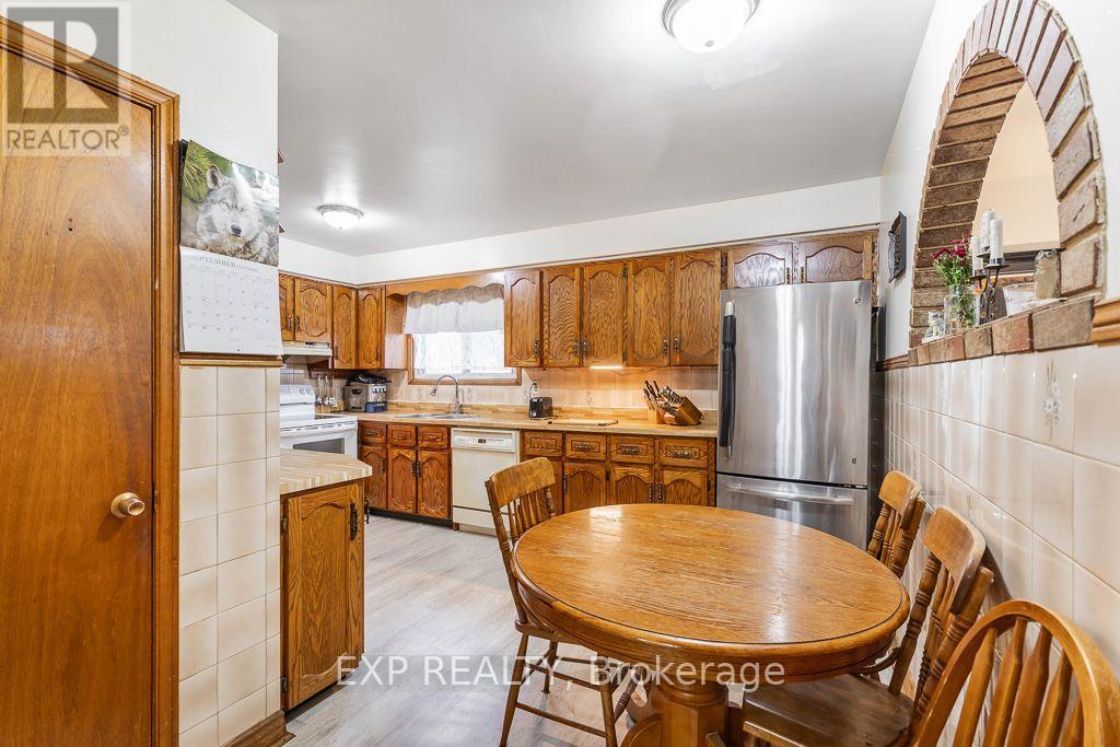 297 Linden Street, Oshawa (Donevan), Ontario  L1H 6R3 - Photo 32 - E13851680
