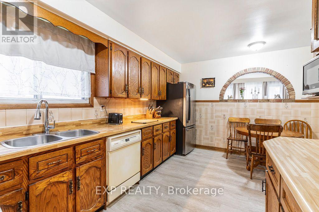 297 Linden Street, Oshawa (Donevan), Ontario  L1H 6R3 - Photo 34 - E13851680