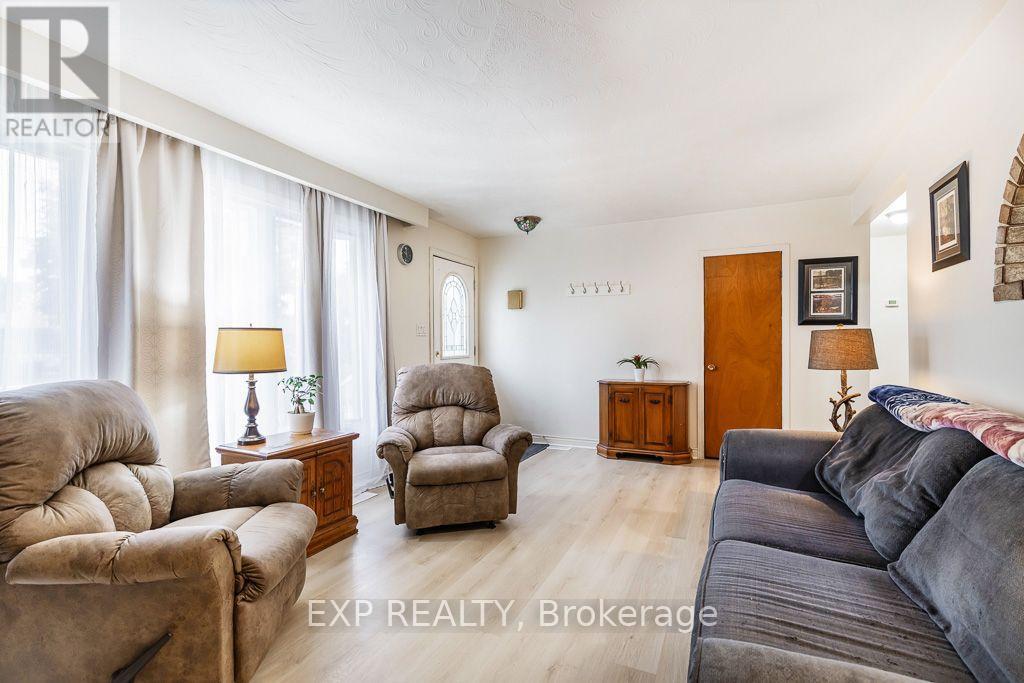 297 Linden Street, Oshawa (Donevan), Ontario  L1H 6R3 - Photo 38 - E13851680