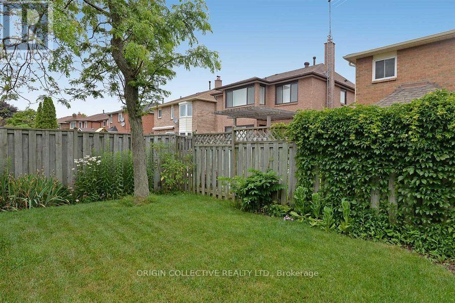 63 Humphrey Drive, Ajax, Ontario  L1S 4Z2 - Photo 16 - E13851712
