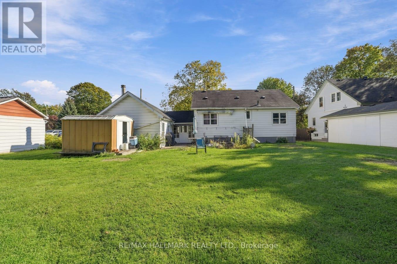 6 Albert Street, Whitby, Ontario  L1M 1A1 - Photo 41 - E13851820