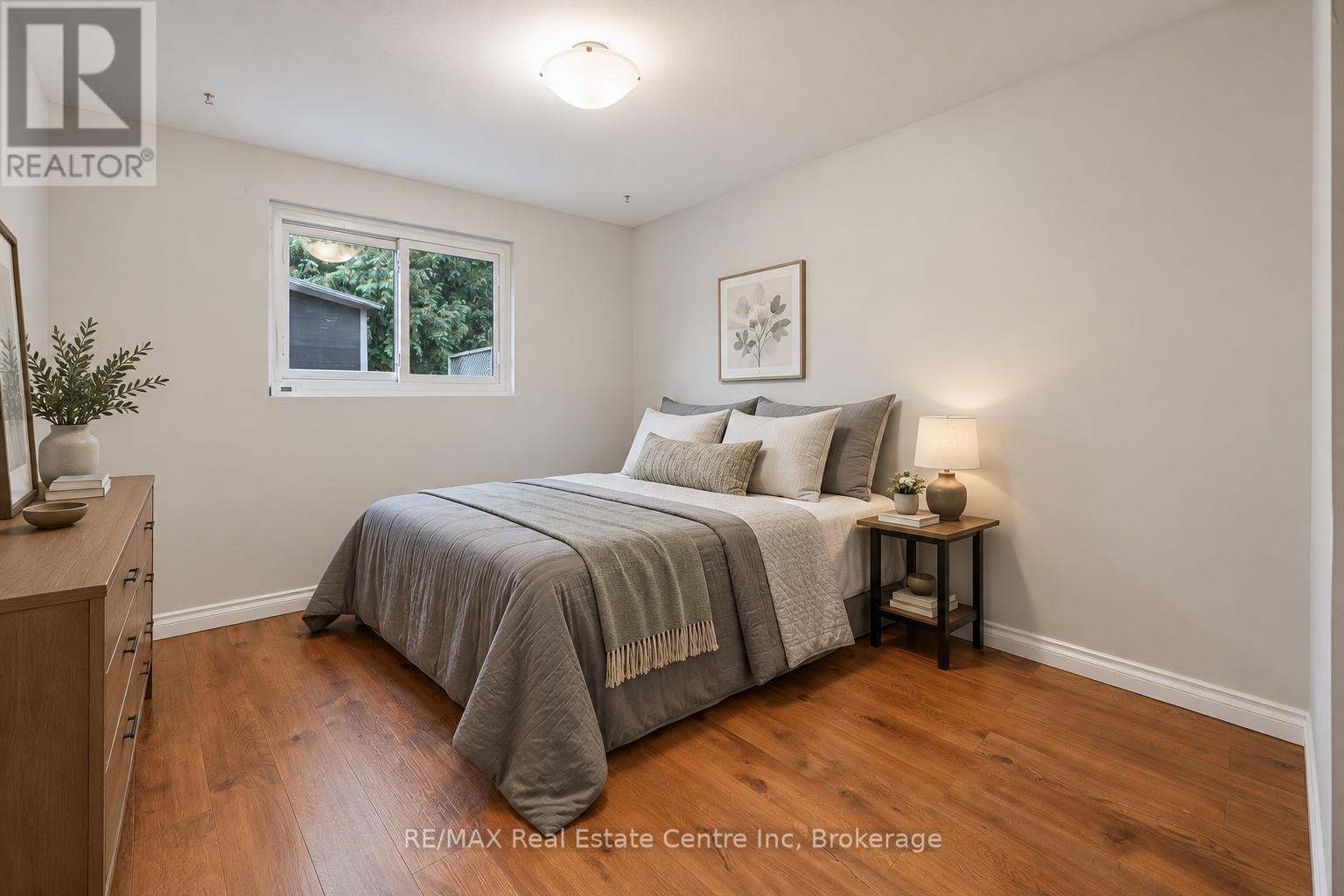 35 Eastview Road, Guelph, Ontario  N1E 6J7 - Photo 12 - X13851724