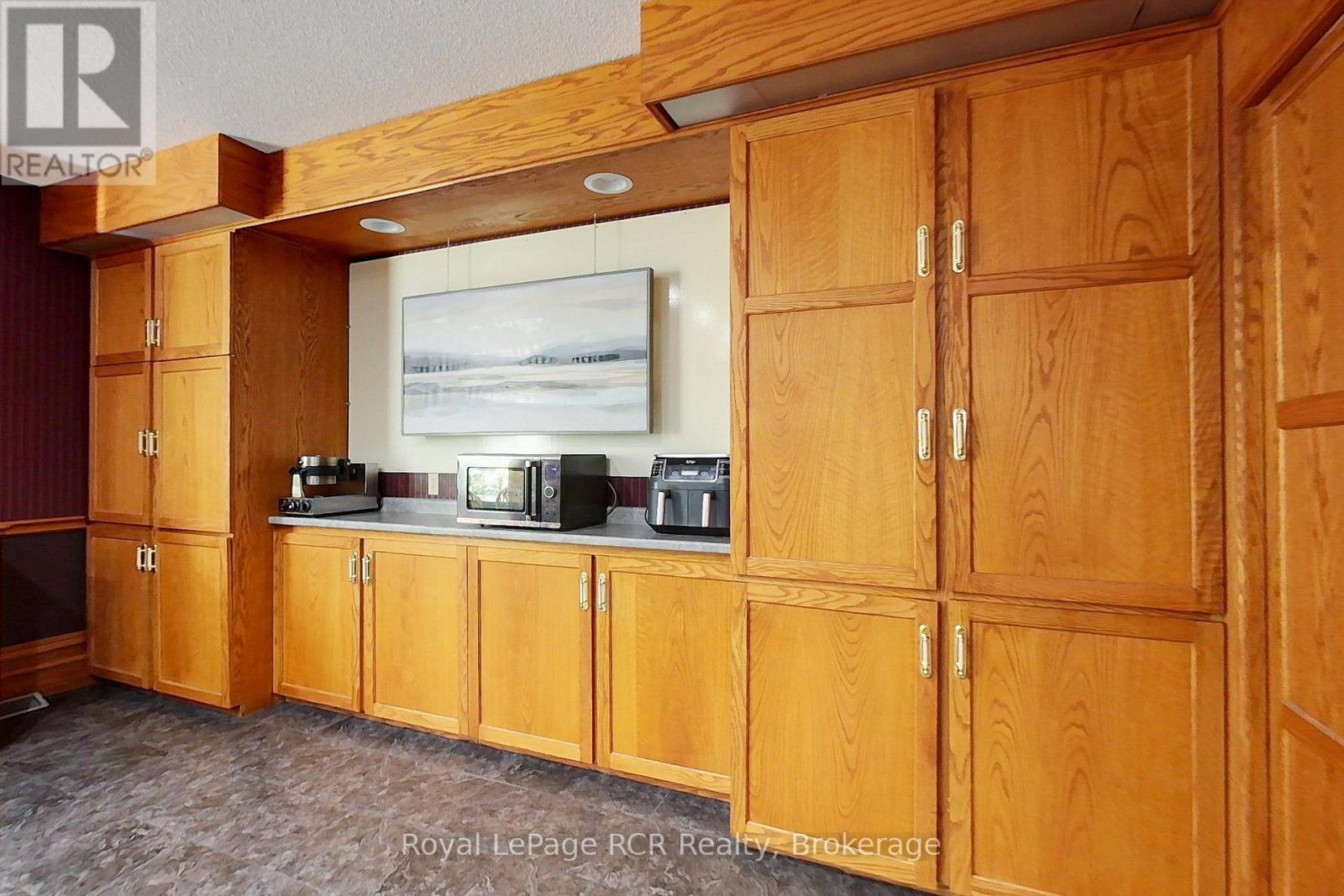 130 John Street, North Perth, Ontario  N0G 1B0 - Photo 13 - X13851726