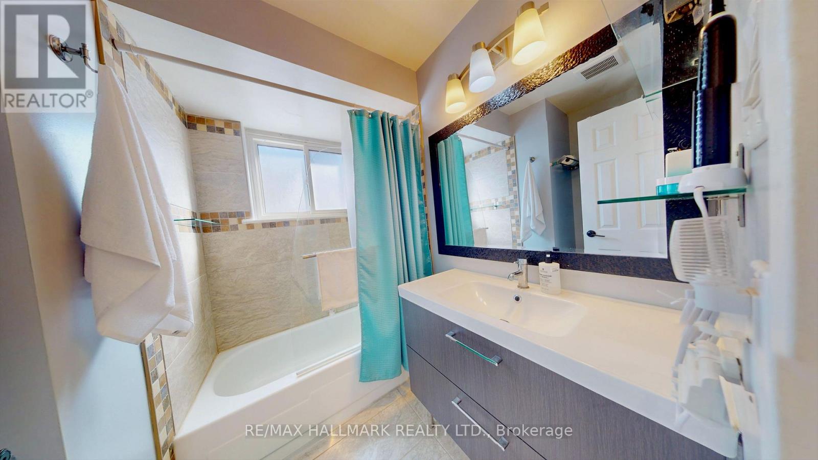 781 Pam Crescent, Newmarket, Ontario  L3Y 5B7 - Photo 33 - N13851704