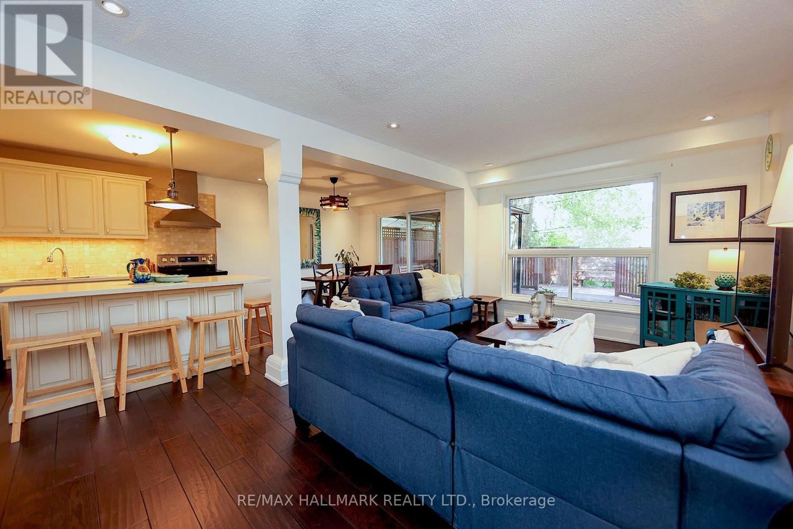 781 Pam Crescent, Newmarket, Ontario  L3Y 5B7 - Photo 6 - N13851704