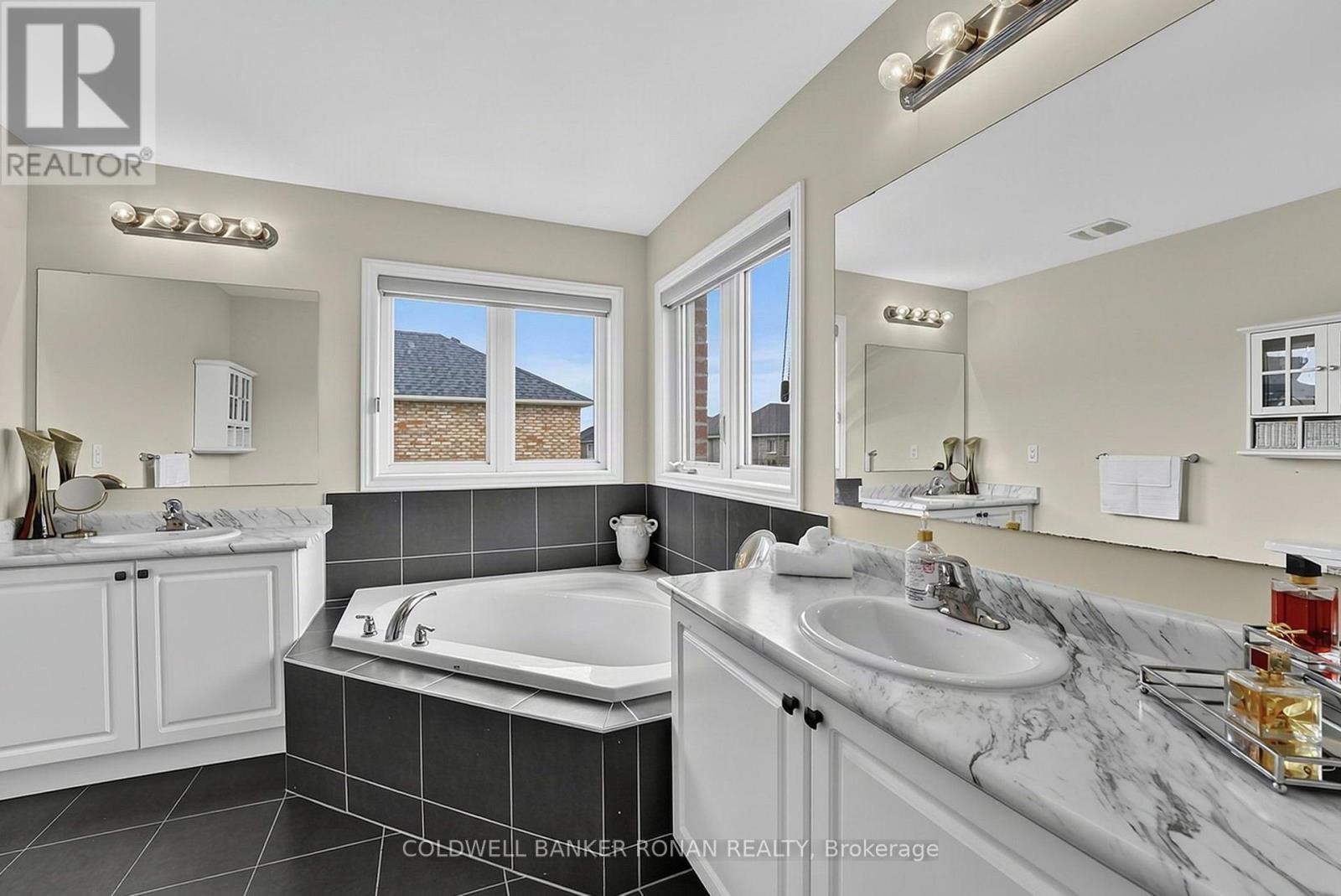 37 Mcgovern Street, New Tecumseth (Tottenham), Ontario  L0G 1W0 - Photo 30 - N13851728
