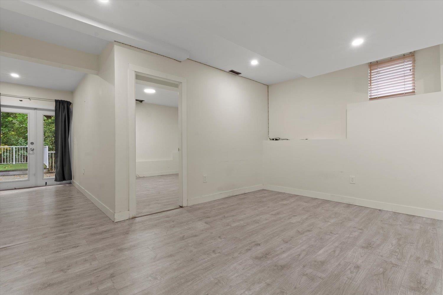 2833 GARDNER PLACE