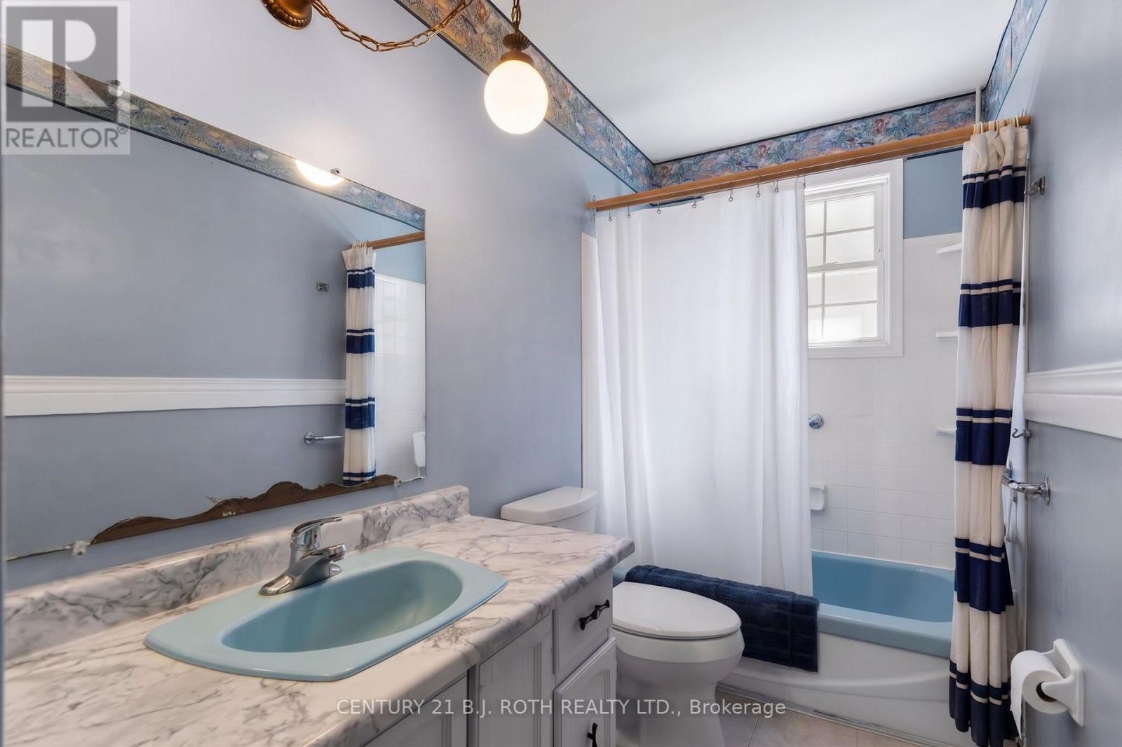 2067 Marchmont Road, Severn (Marchmont), Ontario  L3V 6H2 - Photo 7 - S13851708