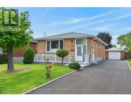 UPPER - 40 PURDY CRESCENT, Hamilton, Ontario