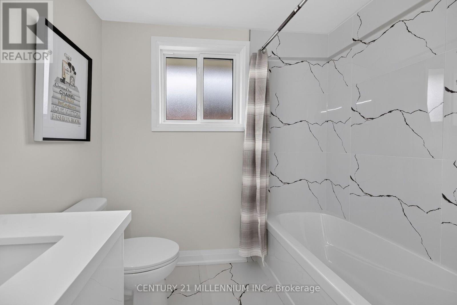Upper - 40 Purdy Crescent, Hamilton, Ontario  L9A 3B3 - Photo 32 - X13768952