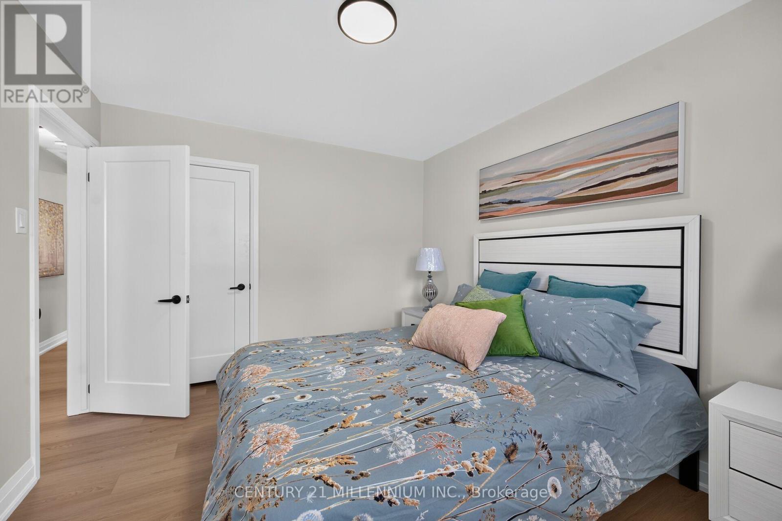 Upper - 40 Purdy Crescent, Hamilton, Ontario  L9A 3B3 - Photo 25 - X13768952